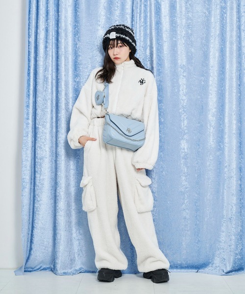 ANDGEEBEE（アンジービー）の「ハートポーチ付きショルダーバッグ（ショルダーバッグ・レディース・ブラック/ライトブルー/アイボリー・FREE）」の15枚目の写真