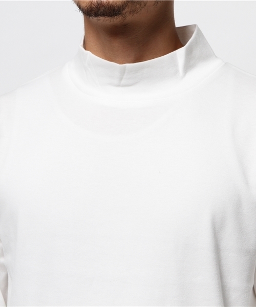 WEGO(ウィゴー)の「WEGO/スムースハイネックロングTシャツ(Tシャツ/カットソー・メンズ・ホワイト/ホワイト系その他/ブラック・LARGE/MEDIUM)」の4枚目の写真
