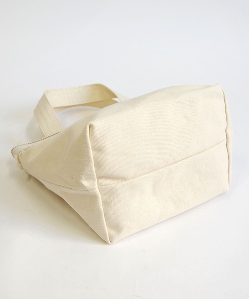 Minnetonka(ミネトンカ)の「【MINNETONKA/ミネトンカ】 CANVAS BAG / キャンバスバッグ(トートバッグ・レディース・グレー/アイボリー/ブラック/ブラウン・FREE)」の6枚目の写真