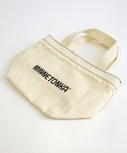Minnetonka(ミネトンカ)の「【MINNETONKA/ミネトンカ】 CANVAS BAG / キャンバスバッグ(トートバッグ・レディース・グレー/アイボリー/ブラック/ブラウン・FREE)」の7枚目の写真