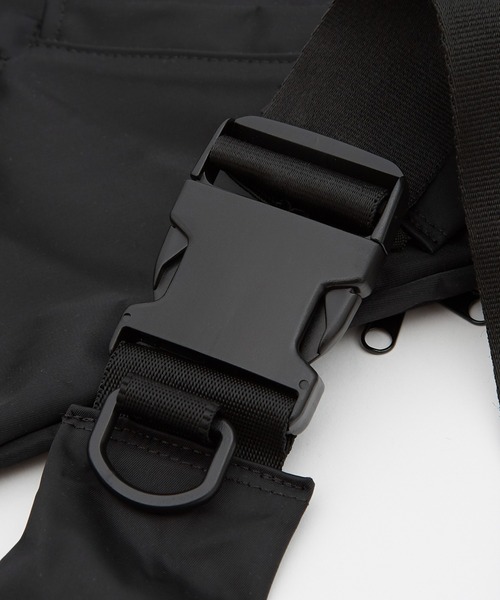 improves（インプローブス）の「ボディバッグ（ボディバッグ/ウエストポーチ・メンズ・ブラック・FREE）」の13枚目の写真