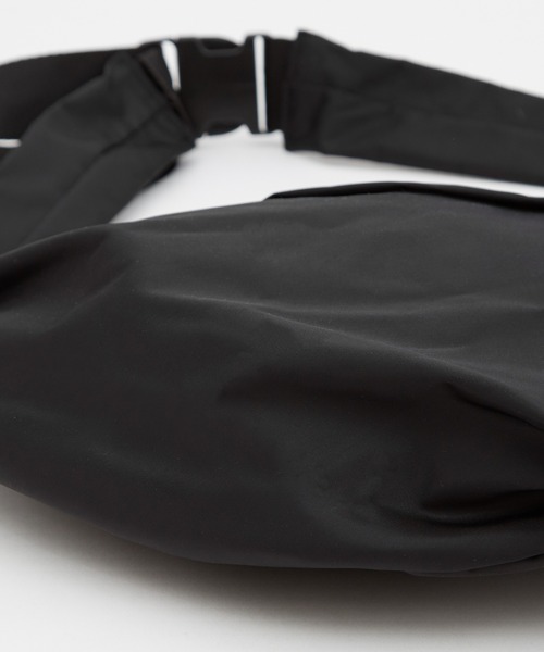 improves（インプローブス）の「ボディバッグ（ボディバッグ/ウエストポーチ・メンズ・ブラック・FREE）」の14枚目の写真