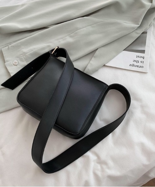 セール【 】シンプルがイイ♪オシャレ ショルダーBAG 楽天市場】LIZDAYS リズデイズ お財布ショルダー 楽天 ミニ