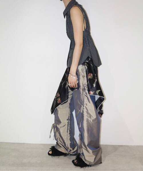 musubore（ムスボレ）の「asymmetry shirring ribbon BL