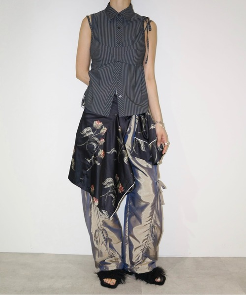 musubore(ムスボレ)の「asymmetry shirring ribbon BL / アシンメトリーリボンブラウス(シャツ/ブラウス・レディース・ブラック/ホワイト/ブルー・FREE)」の7枚目の写真