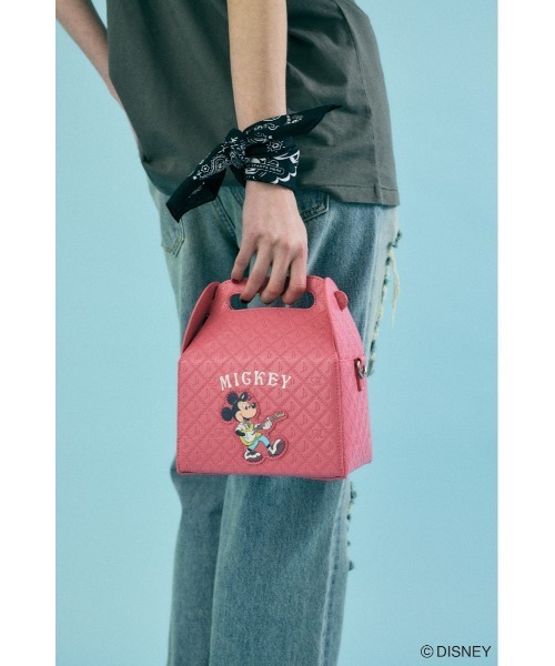 Disney SERIES CREATED by MUS（ディズニーシリーズクリエイテッドバイエムユーエス）の「MD ROCK BOX バッグ（ショルダーバッグ・レディース・ピンク/ゴールド・FREE）」の12枚目の写真