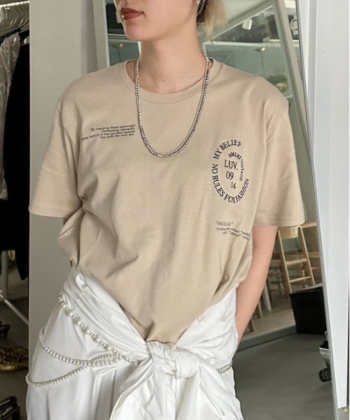 Ameri（アメリ）の「MESSAGE PRINT TEE（Tシャツ/カットソー）」 - WEAR