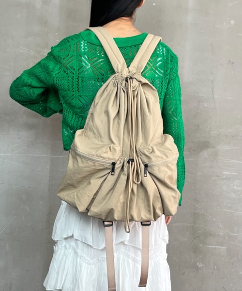 Loco Ocean(ロコオーシャン)の「【A4サイズ収納可能】巾着 ドローストリング / ナイロンリュック(バックパック/リュック・レディース・ホワイト/ブラック/ベージュ・ONE SIZE)」の22枚目の写真