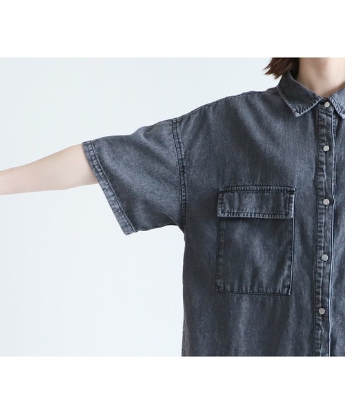 reca（レカ）の「半袖デニムシャツ（シャツ/ブラウス・レディース・ブルー/ブラック・FREE）」の7枚目の写真