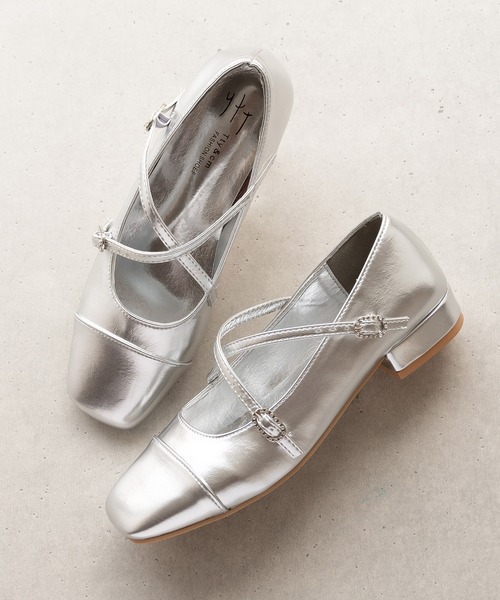 SVEC(シュベック)の「クロスストラップ ローヒール パンプス(パンプス・レディース・ブラック/シルバー/レッド・36/37/38/39/35)」の3枚目の写真