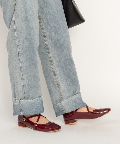 SVEC(シュベック)の「クロスストラップ ローヒール パンプス(パンプス・レディース・ブラック/シルバー/レッド・36/37/38/39/35)」の15枚目の写真