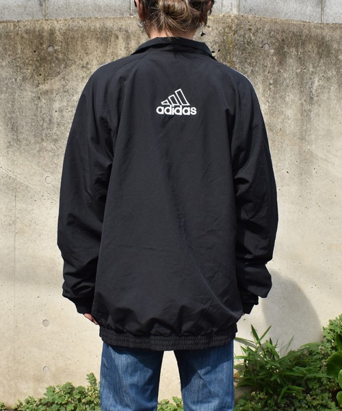 adidas(アディダス)の「【ヴィンテージ古着】adidas / アディダス ロゴ刺繍入り フルジップジャケット(ブルゾン・メンズ・ブラック・X-LARGE)」の5枚目の写真