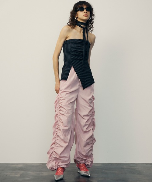 uyu.（ウユ）の「チョーカーストライプオフショルトップス【uyu./ウユ】（Tシャツ/カットソー・レディース・ネイビー/グレー・FREE）」の11枚目の写真