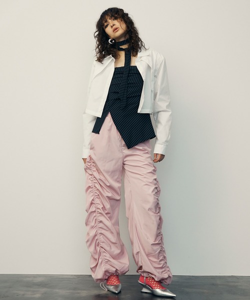 uyu.（ウユ）の「チョーカーストライプオフショルトップス【uyu./ウユ】（Tシャツ/カットソー・レディース・ネイビー/グレー・FREE）」の5枚目の写真