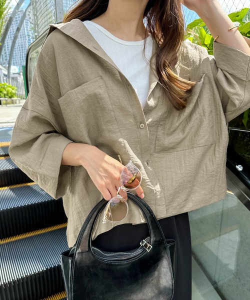 andme（アンドミー）の「ショート丈リネンブレンドシアーシャツ