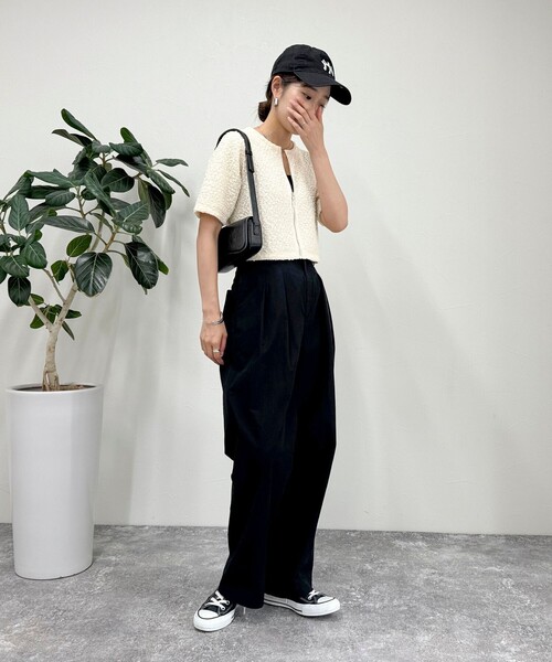 fredy emue(フレディエミュ)の「ポコポコZIP半袖カーディガン(カーディガン/ボレロ・レディース・アイボリー/ブラック/ベージュ・38)」の4枚目の写真