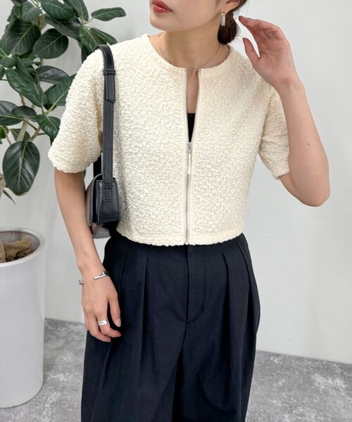 fredy emue(フレディエミュ)の「ポコポコZIP半袖カーディガン(カーディガン/ボレロ・レディース・アイボリー/ブラック/ベージュ・38)」の8枚目の写真