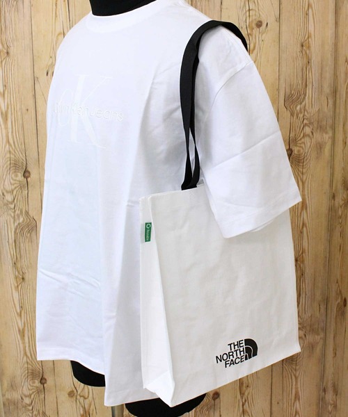THE NORTH FACE(ザノースフェイス)の「アルポリン エコバッグ Small arpaulin Eco Bag The North Face White Label Korea Line(トートバッグ・メンズ・ホワイト/White・SMALL/S)」の12枚目の写真