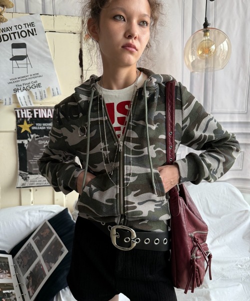 SHAGGIE（シャギー）の「アウトポケットヴィンテージバッグ（ショルダーバッグ・レディース・ブラック/ブラウン/レッド・FREE）」の9枚目の写真