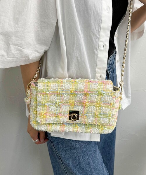 fredy emue（フレディエミュ）の「ツィードフラップバッグ（ショルダーバッグ・レディース・ホワイト系その他/ブラック系その他・FREE）」の7枚目の写真