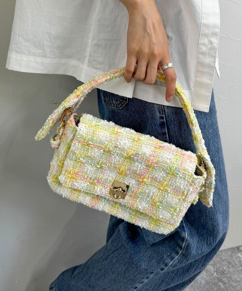 fredy emue（フレディエミュ）の「ツィードフラップバッグ（ショルダーバッグ・レディース・ホワイト系その他/ブラック系その他・FREE）」の9枚目の写真