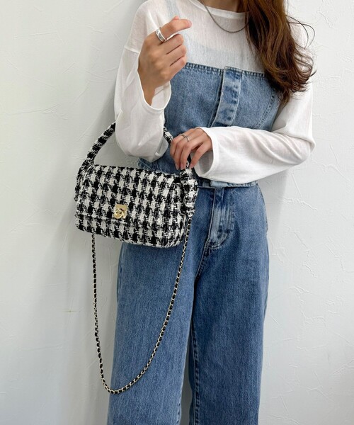 fredy emue（フレディエミュ）の「ツィードフラップバッグ（ショルダーバッグ・レディース・ホワイト系その他/ブラック系その他・FREE）」の12枚目の写真