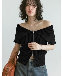 オフショルダー」に該当するトップス（ブラック/黒色系）ファッション