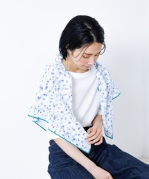 collex | Petals dance scarf 水彩フラワープリント大判スカーフ 88cm×88cm(ストール/ショール)