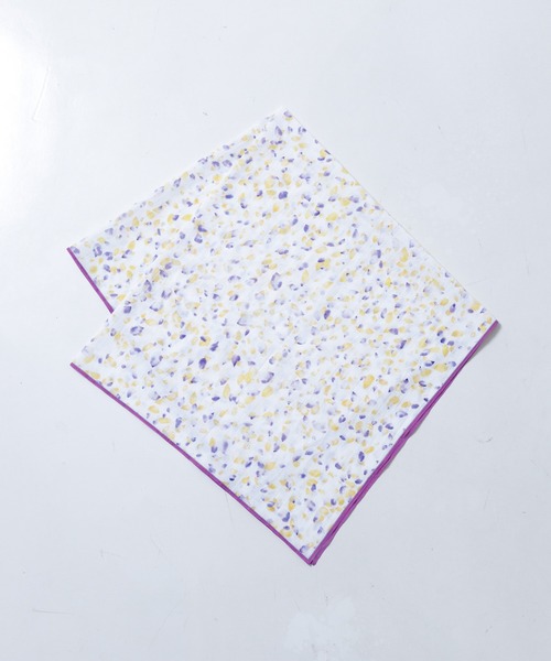 collex（コレックス）の「Petals dance scarf 水彩フラワープリント大判スカーフ 88cm×88cm（ストール/ショール・レディース・イエロー系その他/ブルー系その他・フリー）」の10枚目の写真