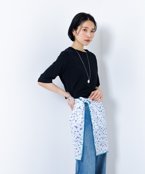 collex（コレックス）の「Petals dance scarf 水彩フラワープリント大判スカーフ 88cm×88cm（ストール/ショール・レディース・イエロー系その他/ブルー系その他・フリー）」の19枚目の写真