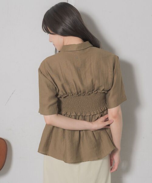 RETRO GIRL（レトロガール）の「ギャザードッキング半袖SH（シャツ/ブラウス・レディース・オフホワイト/ブルー/ブラウン・FREE）」の17枚目の写真