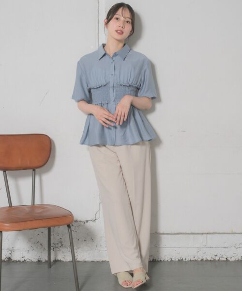 RETRO GIRL（レトロガール）の「ギャザードッキング半袖SH（シャツ/ブラウス・レディース・オフホワイト/ブルー/ブラウン・FREE）」の16枚目の写真