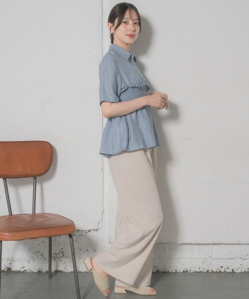 RETRO GIRL（レトロガール）の「ギャザードッキング半袖SH（シャツ/ブラウス・レディース・オフホワイト/ブルー/ブラウン・FREE）」の15枚目の写真