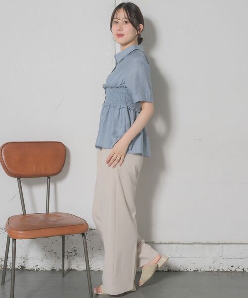 RETRO GIRL（レトロガール）の「ギャザードッキング半袖SH（シャツ/ブラウス・レディース・オフホワイト/ブルー/ブラウン・FREE）」の14枚目の写真