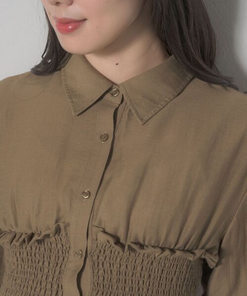 RETRO GIRL（レトロガール）の「ギャザードッキング半袖SH（シャツ/ブラウス・レディース・オフホワイト/ブルー/ブラウン・FREE）」の8枚目の写真