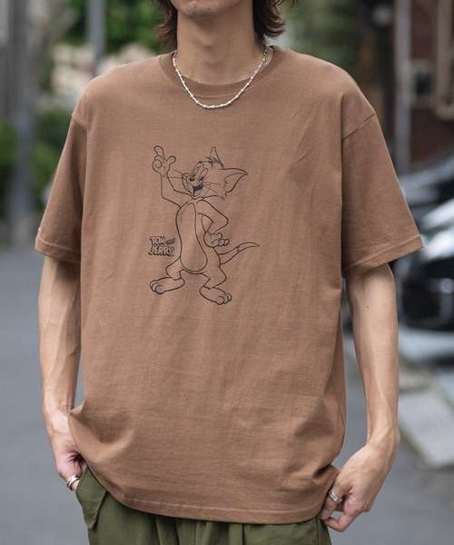 Tom＆Jerry（トムアンドジェリー）の「【40I】〔Tom & Jerry/トム & ジェリー〕イラストプリント ビックシルエット クルーネック半袖Tシャツ（Tシャツ/カットソー・メンズ・グレー系1/ベージュ系/ベージュ系2/ライトグリーン系1/パープル系1/グレー系/ベージュ系1/ライトグリーン系/パープル系/パープル系2/ライトグリーン系2/ホワイト系/ホワイト系1/ホワイト系2/グレー系2/ブラウン系/ブラウン系1/ブラウン系2・MEDIUM/LARGE/X-LARGE）」の8枚目の写真