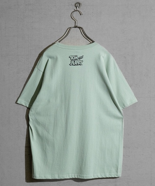 Tom＆Jerry（トムアンドジェリー）の「【40I】〔Tom & Jerry/トム & ジェリー〕イラストプリント ビックシルエット クルーネック半袖Tシャツ（Tシャツ/カットソー・メンズ・グレー系1/ベージュ系/ベージュ系2/ライトグリーン系1/パープル系1/グレー系/ベージュ系1/ライトグリーン系/パープル系/パープル系2/ライトグリーン系2/ホワイト系/ホワイト系1/ホワイト系2/グレー系2/ブラウン系/ブラウン系1/ブラウン系2・MEDIUM/LARGE/X-LARGE）」の22枚目の写真