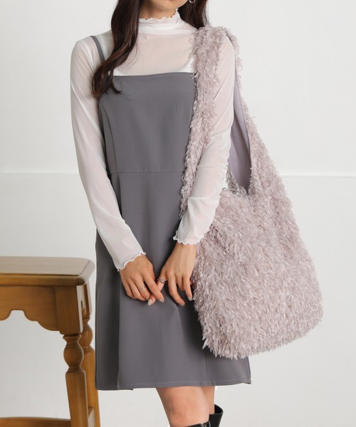 ALTROSE(アルトローズ)の「もこもこ シャギー トートバッグ A4 ムック(トートバッグ・レディース・ブラック/グレー/パープル・FREE)」の12枚目の写真