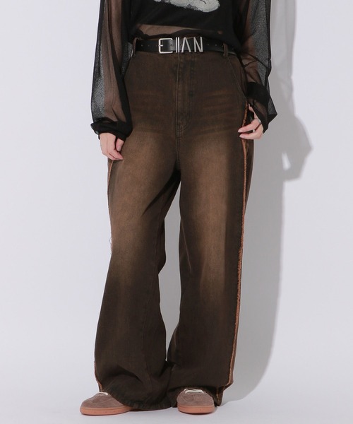 Anui（アニュイ）の「【UNISEX/3サイズ展開】ラインオーバーダイデニム（デニムパンツ・レディース・ブラック/ブルー・SMALL/MEDIUM/LARGE）」の16枚目の写真