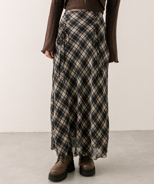 OLIVE des OLIVE（オリーブデオリーブ）の「レースアップバイアススカート（スカート・レディース・オフホワイト/ブラウン/ネイビー・FREE）」の9枚目の写真