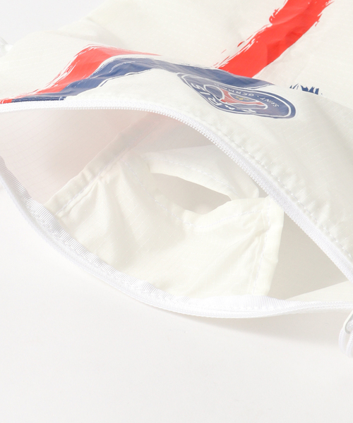 Helinox（ヘリノックス）の「【PSG x Helinox 】Sacoche -White ショルダーバッグ  30002594（ショルダーバッグ・メンズ・ホワイト・FREE）」の8枚目の写真