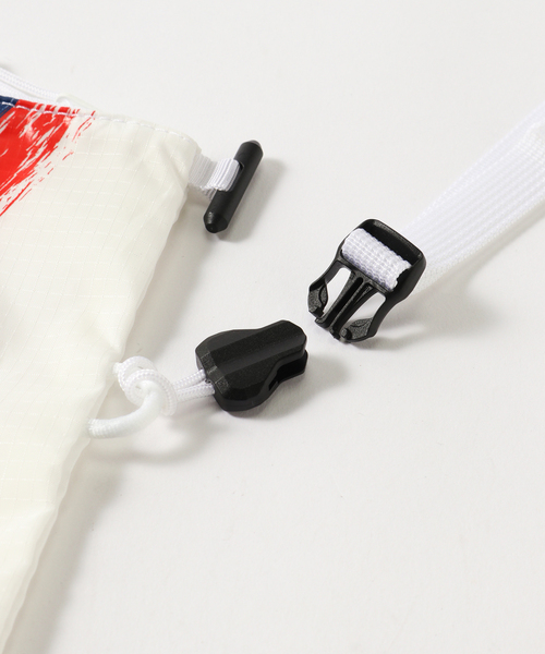 Helinox（ヘリノックス）の「【PSG x Helinox 】Sacoche -White ショルダーバッグ  30002594（ショルダーバッグ・メンズ・ホワイト・FREE）」の14枚目の写真