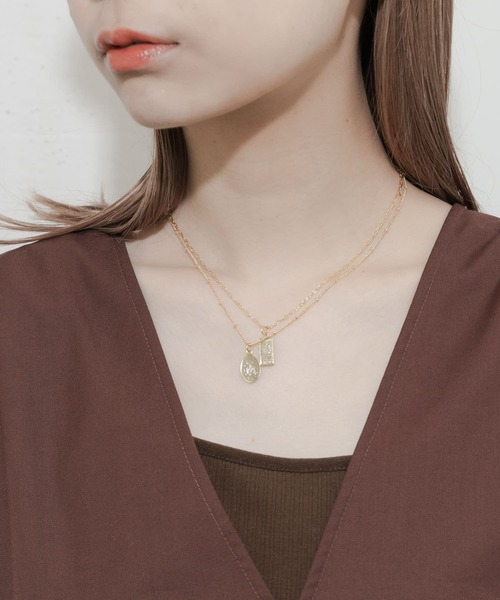 SMELLY(スメリー)の「コイン2セットネックレス(ネックレス・レディース・ゴールド・-)」の4枚目の写真