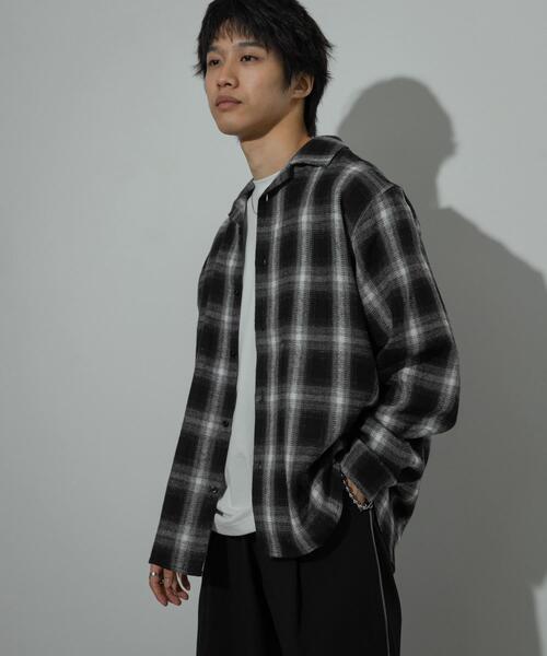 SENSE OF PLACE by URBAN RESEARCH（センスオブプレイスバイアーバンリサーチ）の「オンブレーチェックシャツ（シャツ/ブラウス・メンズ・イエロー/ブルー/ブラック・LARGE/MEDIUM）」の2枚目の写真