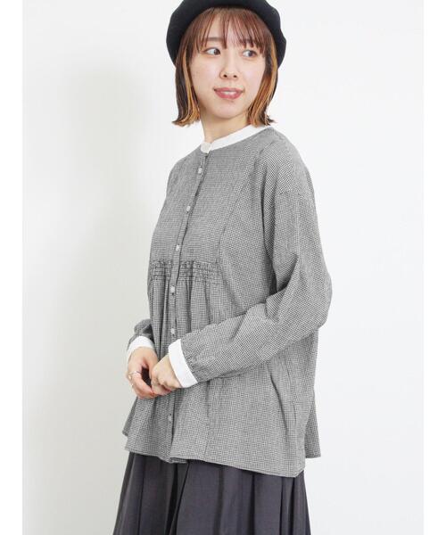 Samansa Mos2(サマンサ モスモス)の「ウエストシャーリングクレリックブラウス(シャツ/ブラウス・レディース・ネイビー/キナリ/ブラック/ブラウン・F)」の6枚目の写真