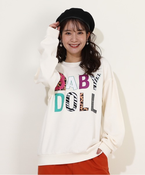 BABYDOLL(ベビードール)の「親子お揃い アニマルワッペントレーナー 9820A(スウェット・レディース・ブラック/オフホワイト・S/M/L/XL)」の1枚目の写真