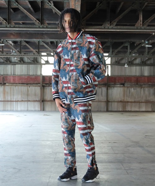 STOF(ストフ)の「JAM JQ MA-1 Blouson(MA-1・メンズ・ブラック/ブルー・M/S)」の3枚目の写真