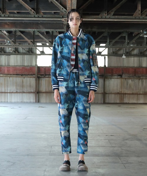 STOF(ストフ)の「JAM JQ MA-1 Blouson(MA-1・メンズ・ブラック/ブルー・M/S)」の6枚目の写真