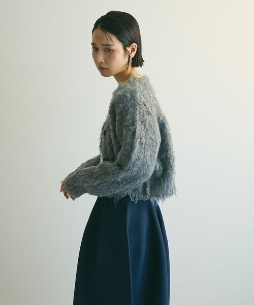 armonia(アルモニーア)の「armonia.シャギーショートカーディガン(カーディガン/ボレロ・レディース・ベージュ/グレー/ブルー・FREE)」の14枚目の写真