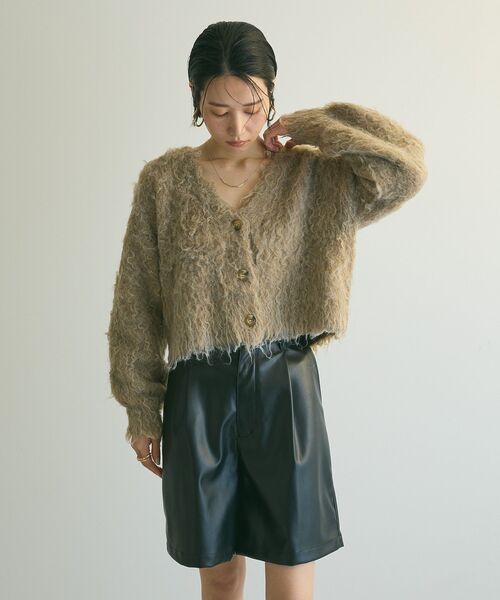 armonia(アルモニーア)の「armonia.シャギーショートカーディガン(カーディガン/ボレロ・レディース・ベージュ/グレー/ブルー・FREE)」の20枚目の写真